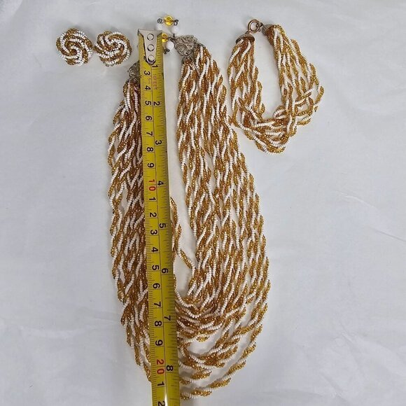 Vintage Multi-Strand Gold & White Beaded Necklace Bracelet & Clip-On Earring Set - Picture 5 of 8
